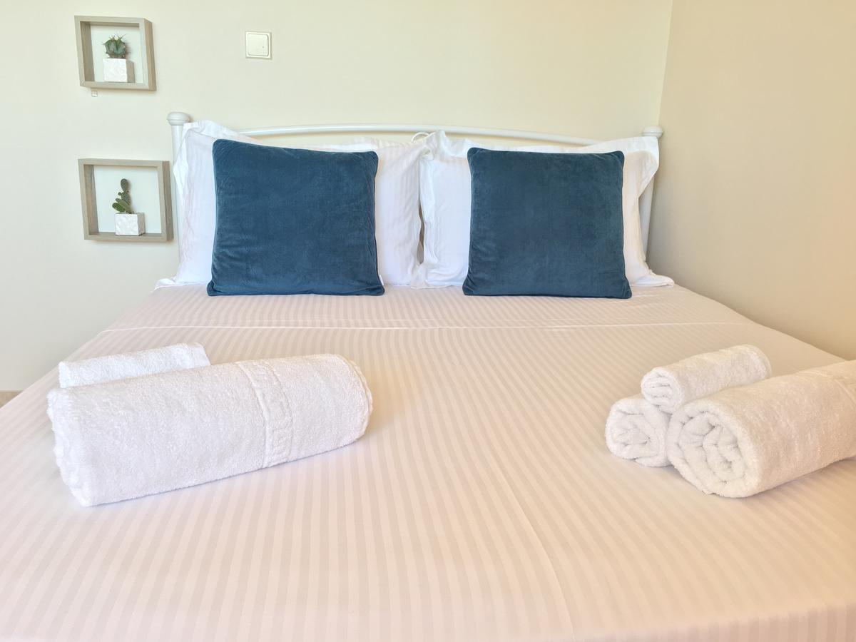 Koumpe Blue Sea View Apartment Rethymno Exterior foto